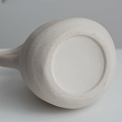 Vase bouilloire en céramique – Style ferme blanc avec poignée décorative