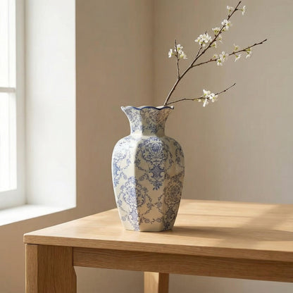 Vase décoratif en céramique bleue et blanche – Décoration intérieure moderne