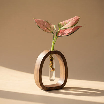 Vase décoratif design en verre et bois – Décoration intérieure moderne